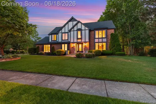 11295 Hillcrest, Plymouth, MI 48170