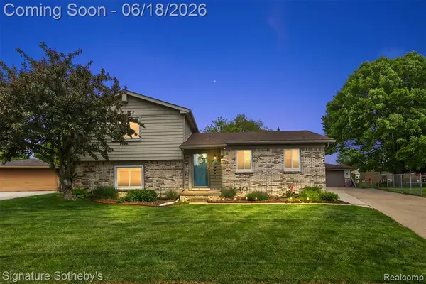 17858 Loranger, Clinton Township, MI 48038