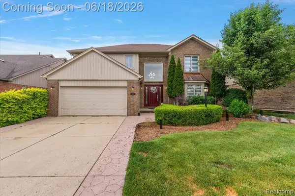1043 River Mist, Rochester, MI 48307