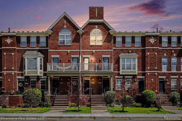 3267 Camden, Troy, MI 48084