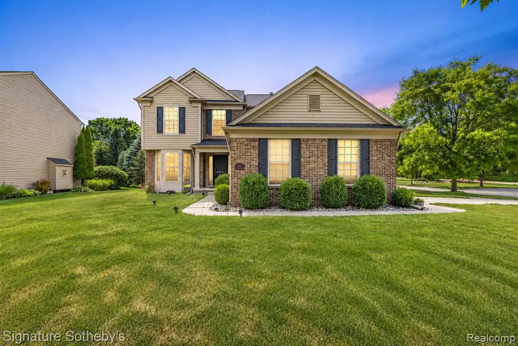 997 River Rock, Holly, MI 48442 - #1