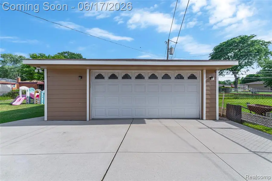 14914 Jenny, Warren, MI 48088 - #3