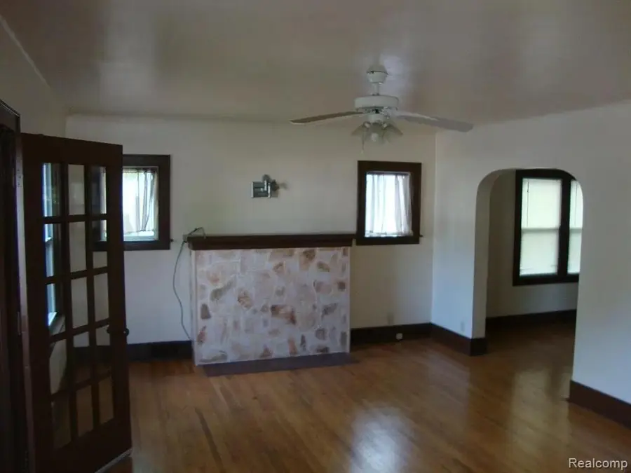 333 N Foster, Lansing, MI 48912 - #3