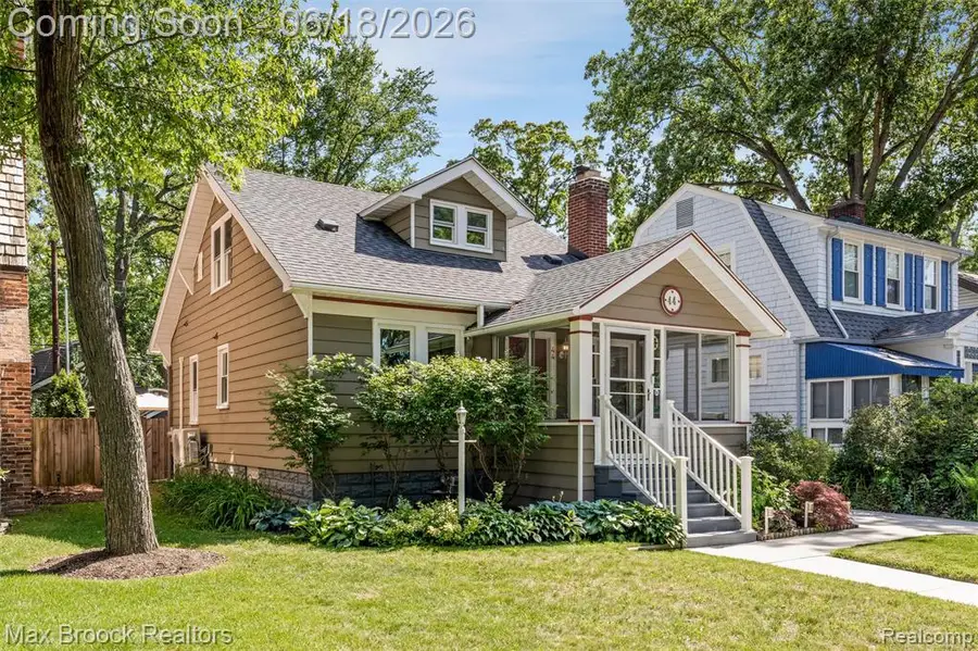 44 Kensington, Pleasant Ridge, MI 48069 - #2