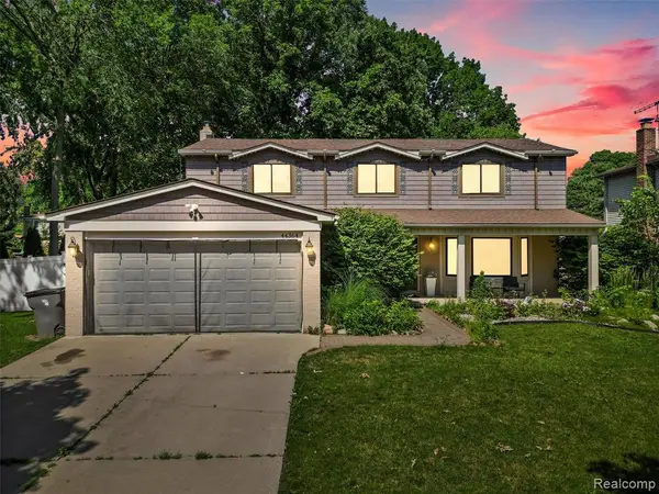 44364 Highgate, Clinton Township, MI 