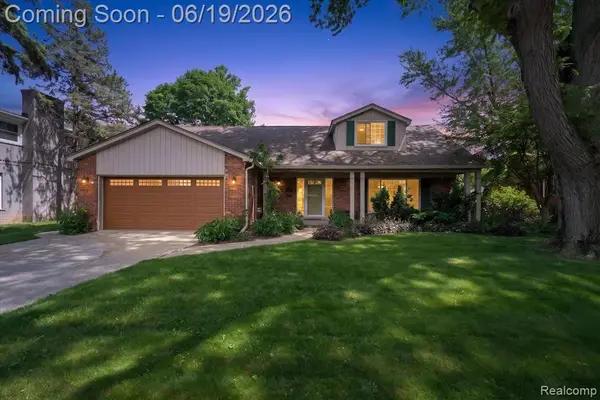 19780 Edshire, Grosse Pointe, MI 48236