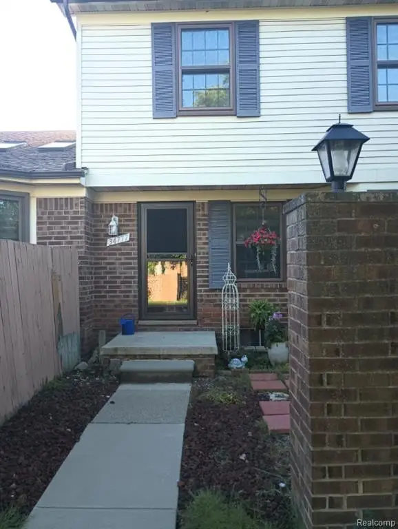 34777 E Wilma, New Baltimore, MI 48047 - #1