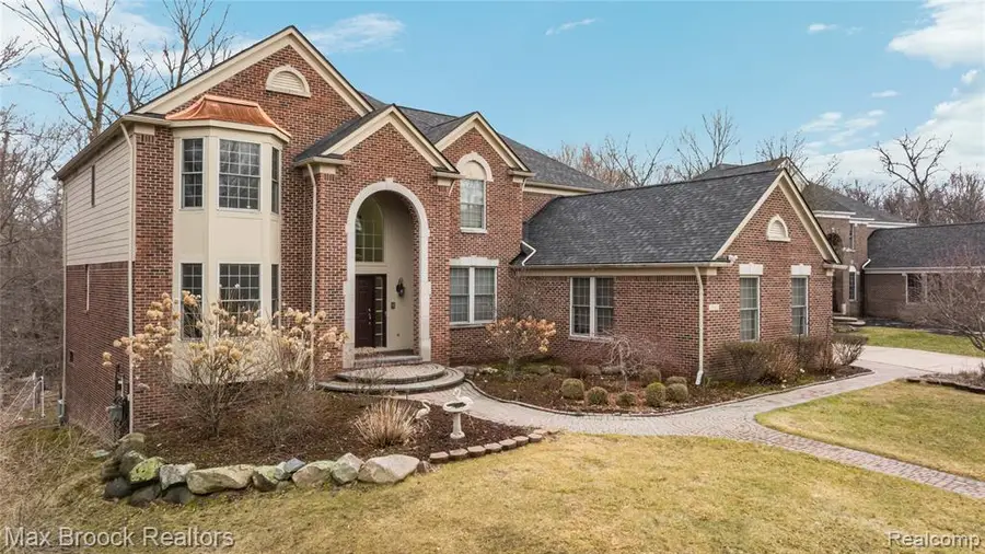 7083 Chatham, West Bloomfield, MI 48322 - #3