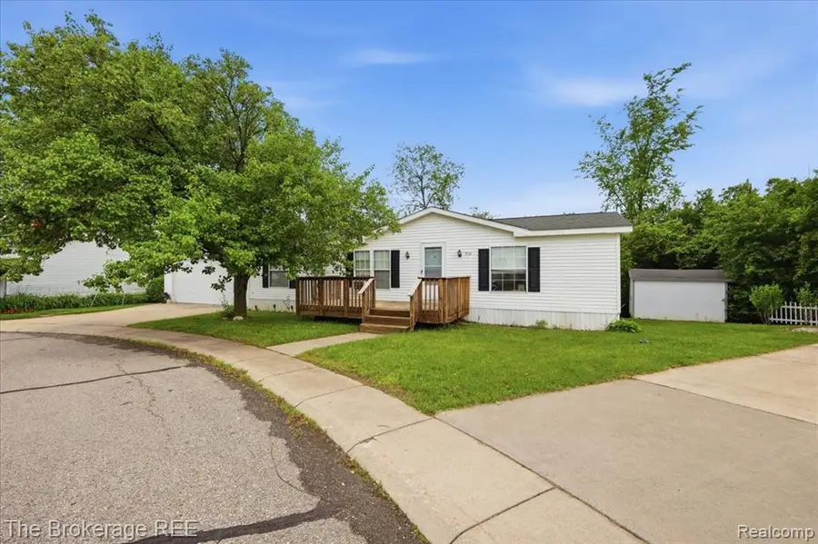 2500 Mann Lot 332, Clarkston, MI 48346 - #2