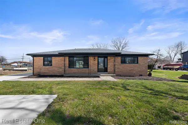 47900 Jefferson, Chesterfield, MI 48047