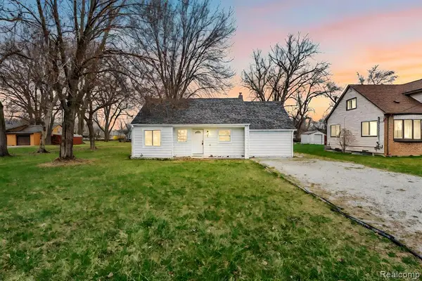 2121 Chesley, Sterling Heights, MI 48310