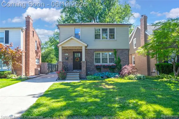 1625 Hampton, Grosse Pointe, MI 48236