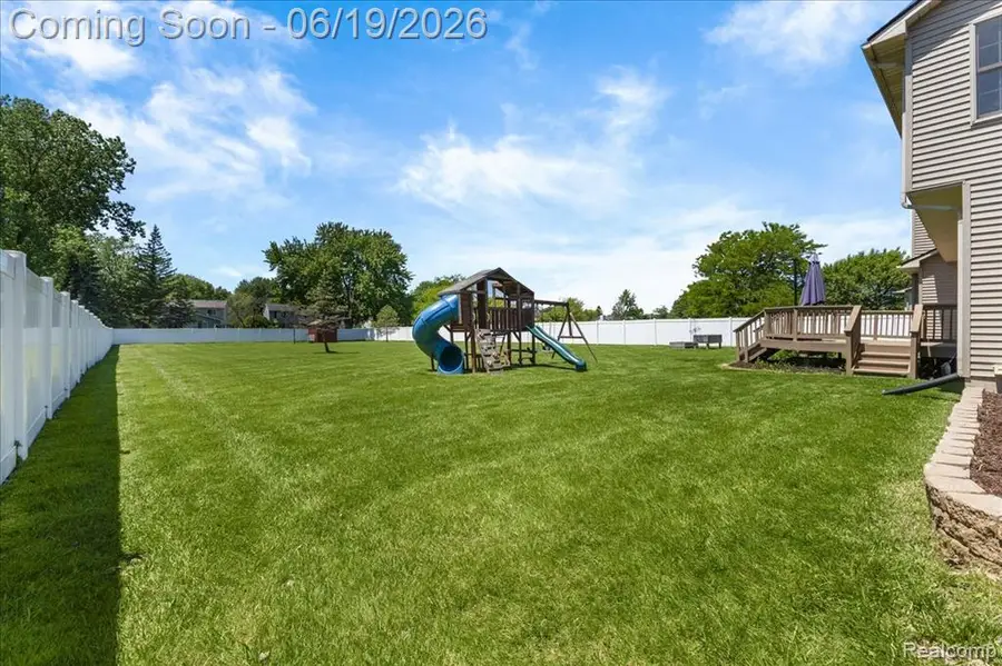 1420 Bush Creek, Grand Blanc, MI 48439 - #3