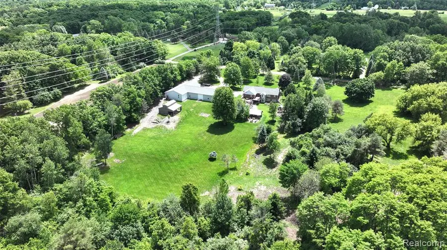 5233 Crawford, Dryden, MI 48428 - #3