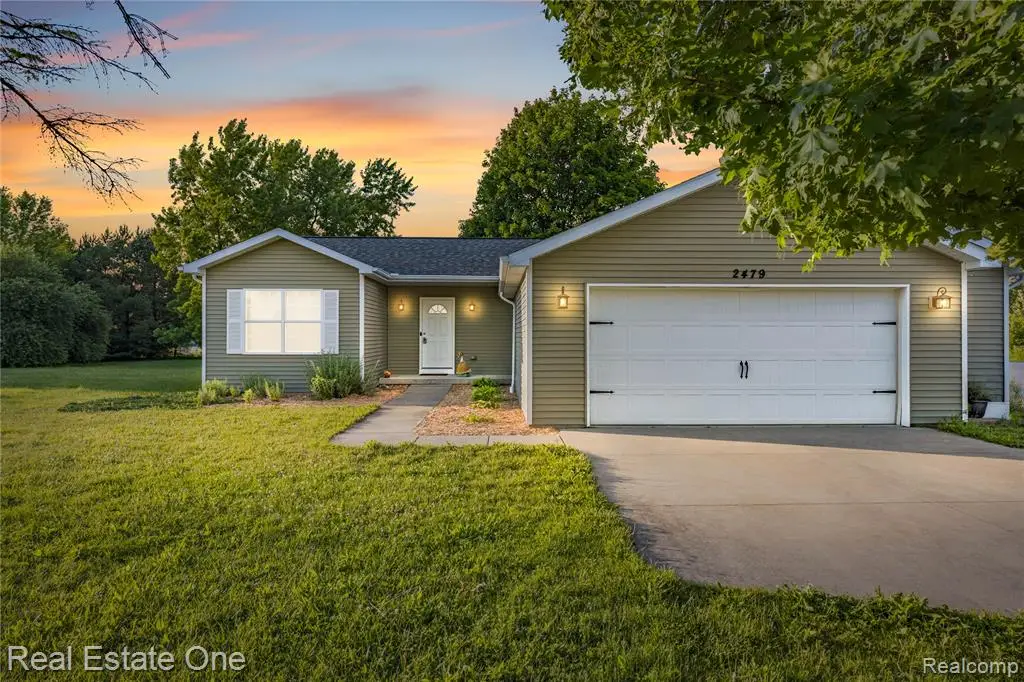2479 Gibson, Grand Blanc, MI 48439 - #1
