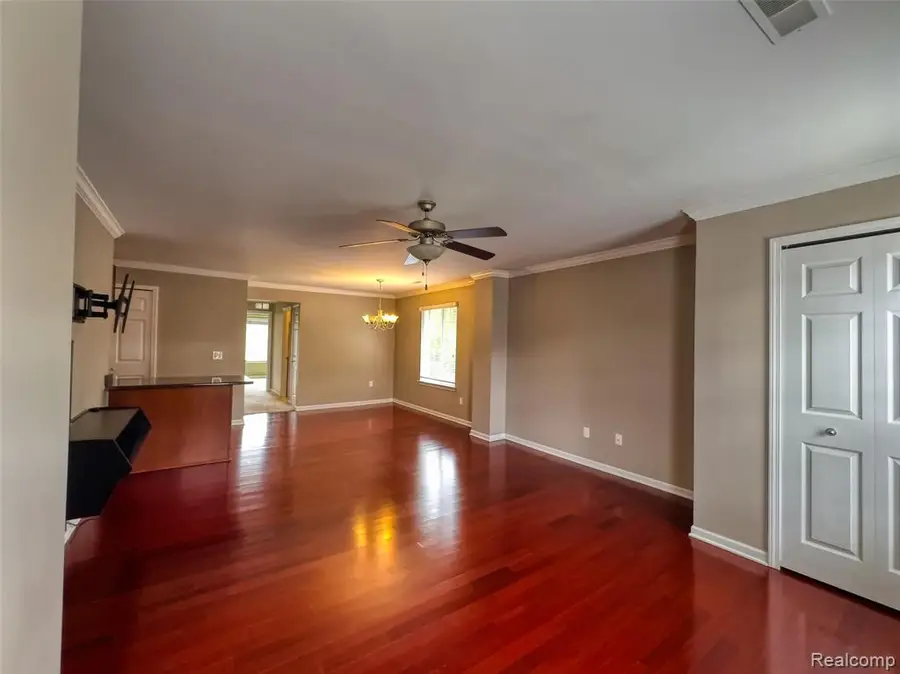 53274 Providence, Utica, MI 48316 - #3
