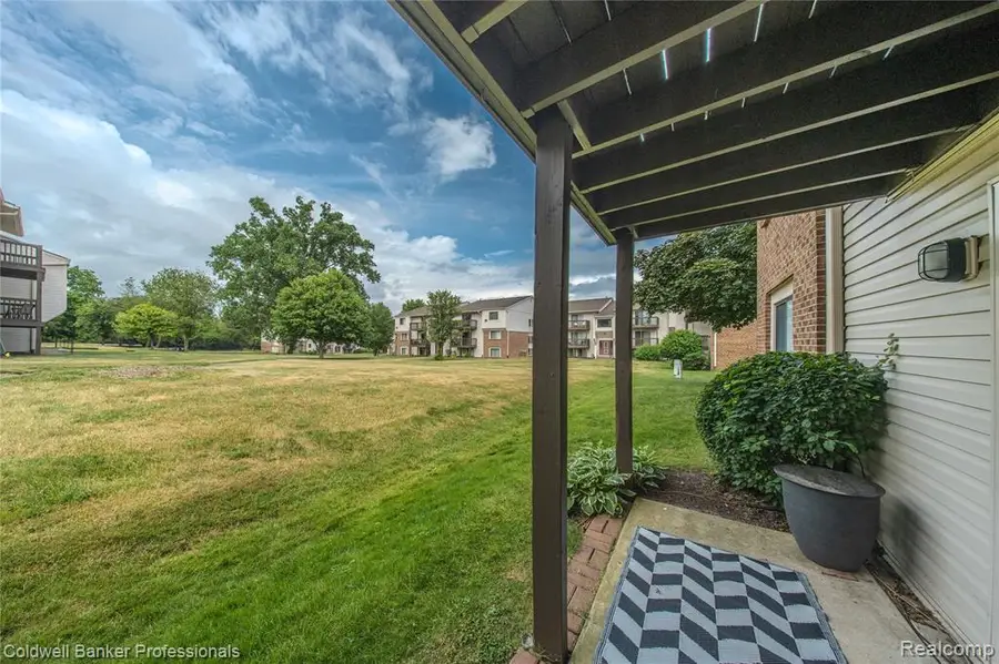 30078 W 12 Mile #99, Farmington, MI 48334 - #3