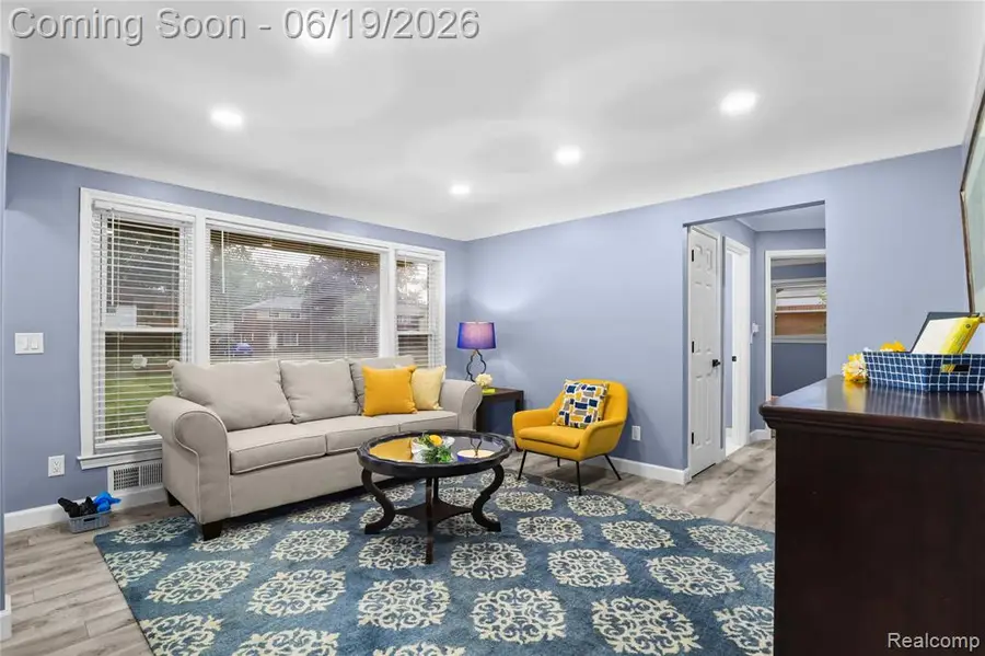 24241 Coolidge, Oak Park, MI 48237 - #2