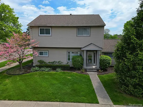 6964 Norborne, Dearborn Heights, MI 48127
