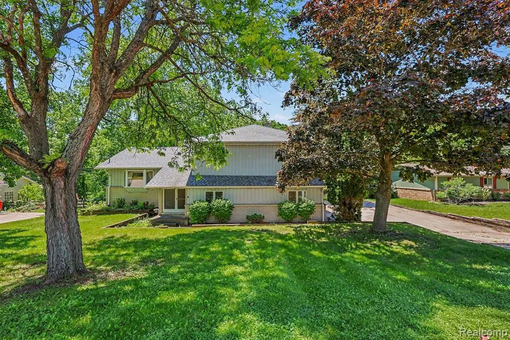 1457 W Avon, Rochester Hills, MI 48309 - #1