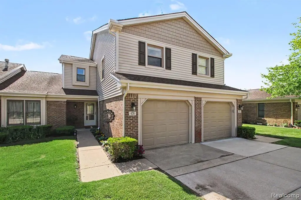 678 Summit Ridge, Milford, MI 48381 - #1