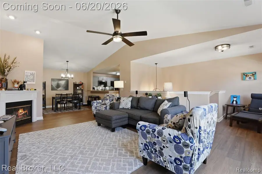 29717 Nottingham, Livonia, MI 48152 - #3