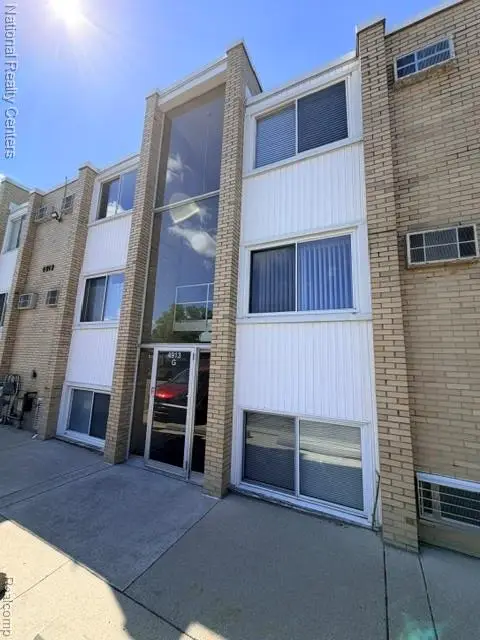 4913 Crooks Roa Crooks Road #G5, Royal Oak, MI 48073 - #2