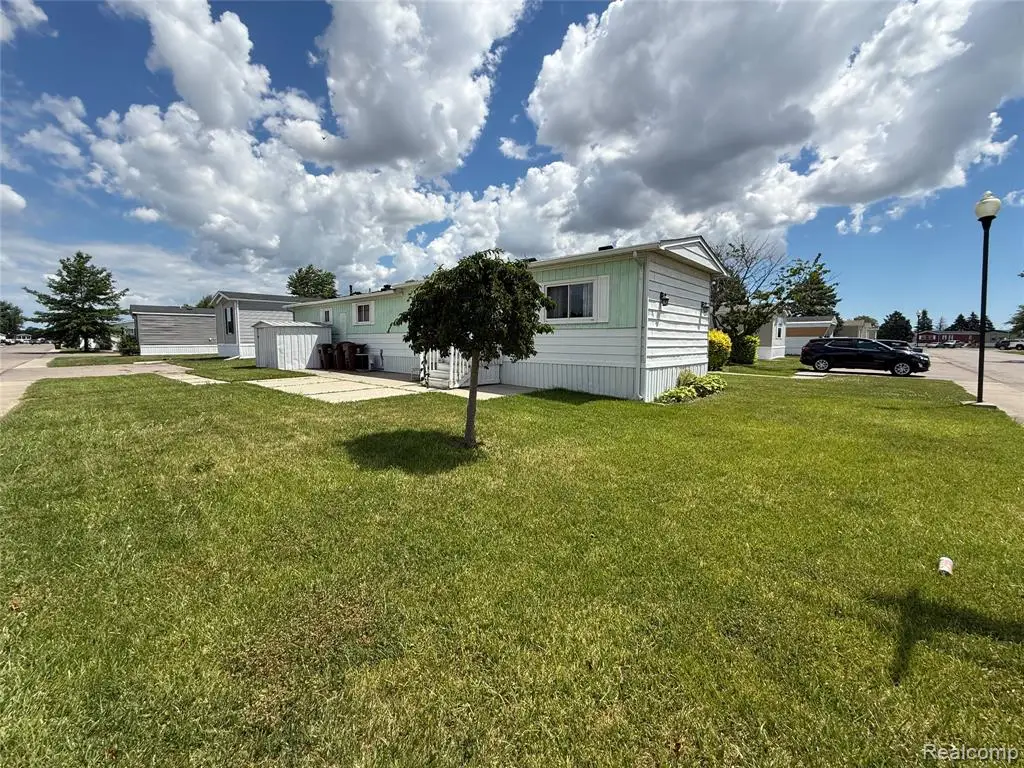 313 Huntington, Newport, MI 48166 - #1