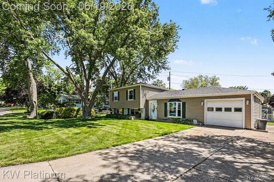 2346 Riverwood, Port Huron, MI  - #3