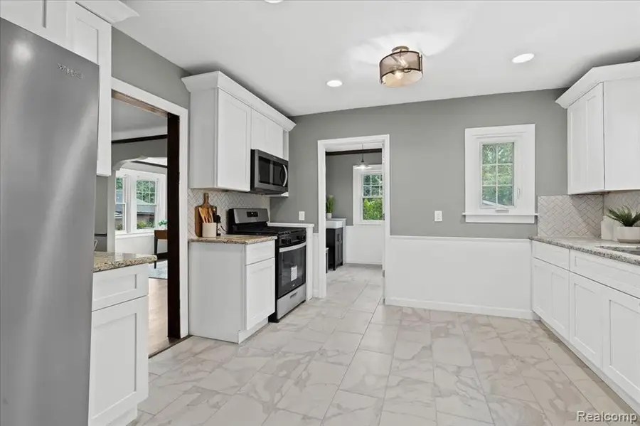 312 Mckinley, Grosse Pointe Farms, MI 48236 - #3