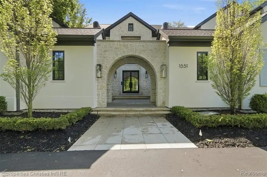 1551 Lakeside, Birmingham, MI 48009 - #3