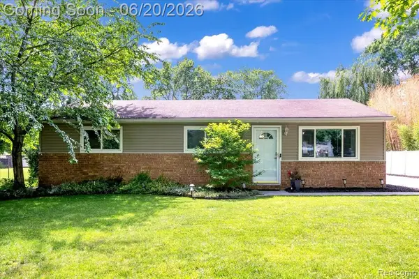 45451 Joseph, Utica, MI 48317