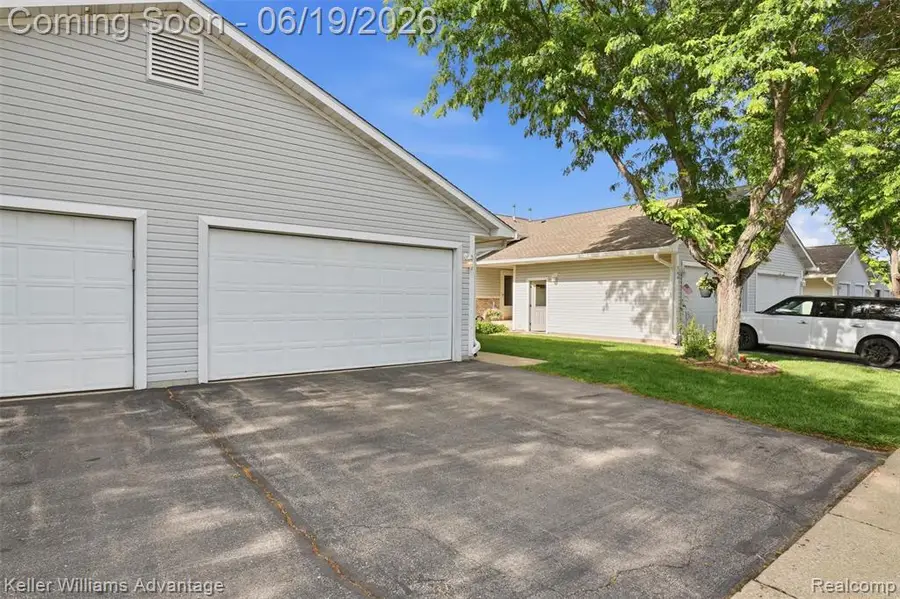 572 River Pointe, Milan, MI 48160 - #2