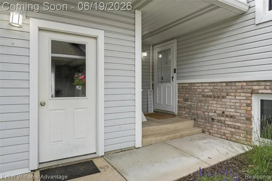 572 River Pointe, Milan, MI 48160 - #3