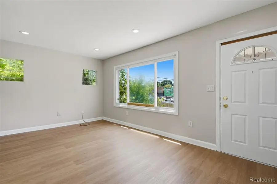14732 Woodmont, Detroit, MI 48227 - #3