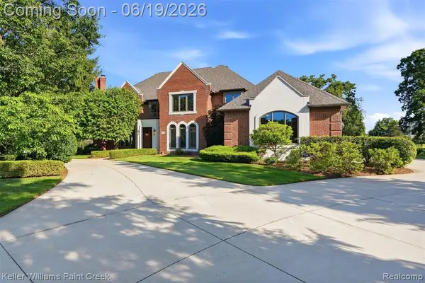 2784 Murfield, Rochester, MI 48306