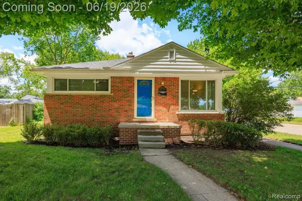 2879 Royal, Berkley, MI 48072