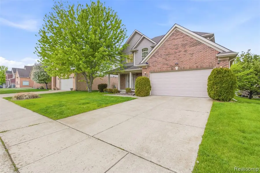 37140 Baker, Westland, MI 48185 - #2