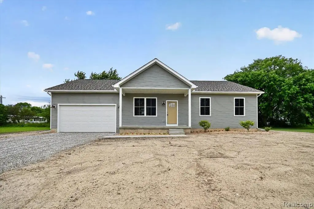 926 Ford, Carleton, MI 48117 - #1