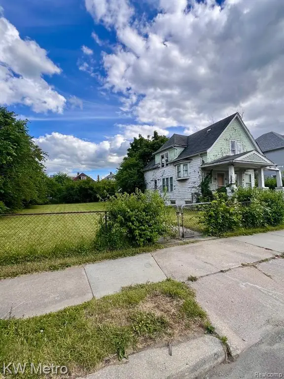 1223 W Euclid, Detroit, MI 48202