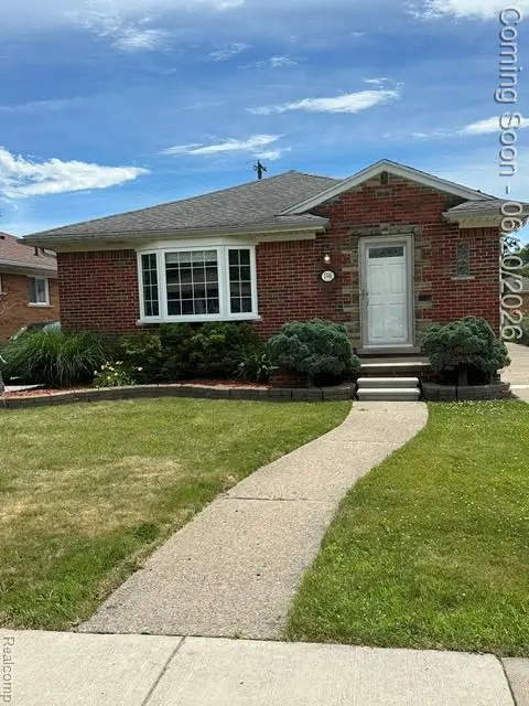 17416 Veronica, Eastpointe, MI 48021 - #1