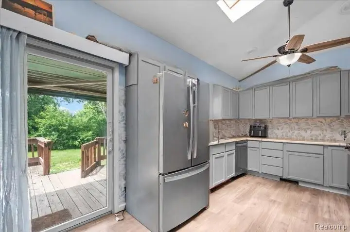 236 Lynn, Flushing, MI 48433 - #2