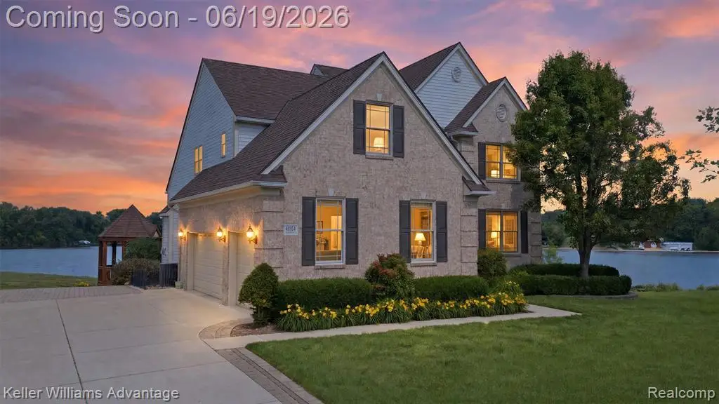 49354 Peninsular, Belleville, MI 48111 - #1