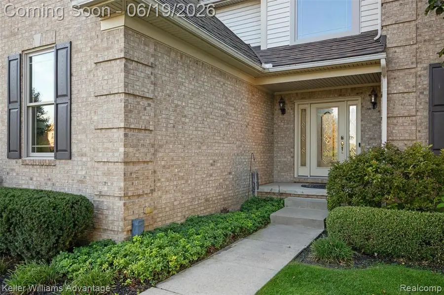 49354 Peninsular, Belleville, MI 48111 - #3