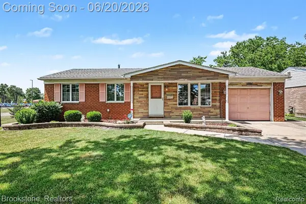 39111 Theresa, Sterling Heights, MI 