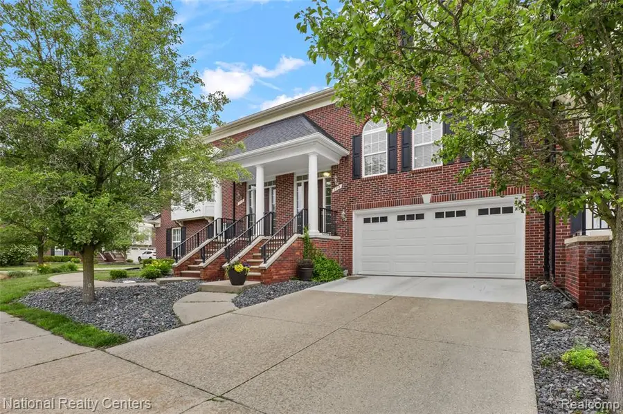 779 Red Run, Troy, MI 48085 - #2