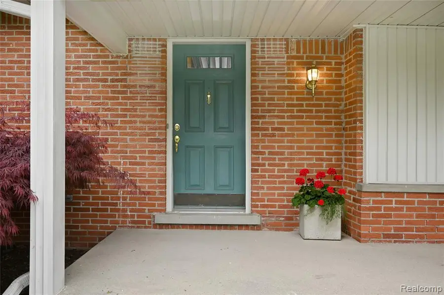 2648 Kopson, Bloomfield Hills, MI 48304 - #3