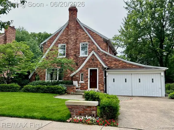 815 Oakridge, Ferndale, MI 48220