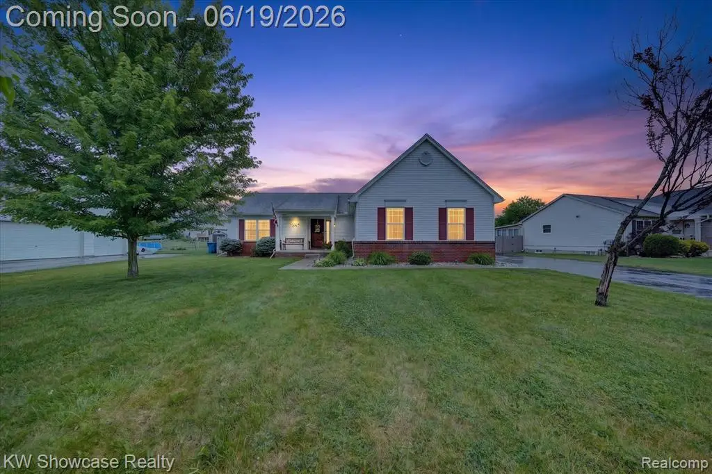8196 Loon, Grand Blanc, MI 48439 - #1