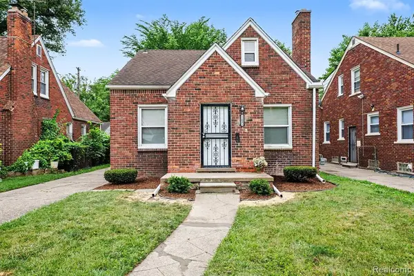 11081 Courville, Detroit, MI 48224